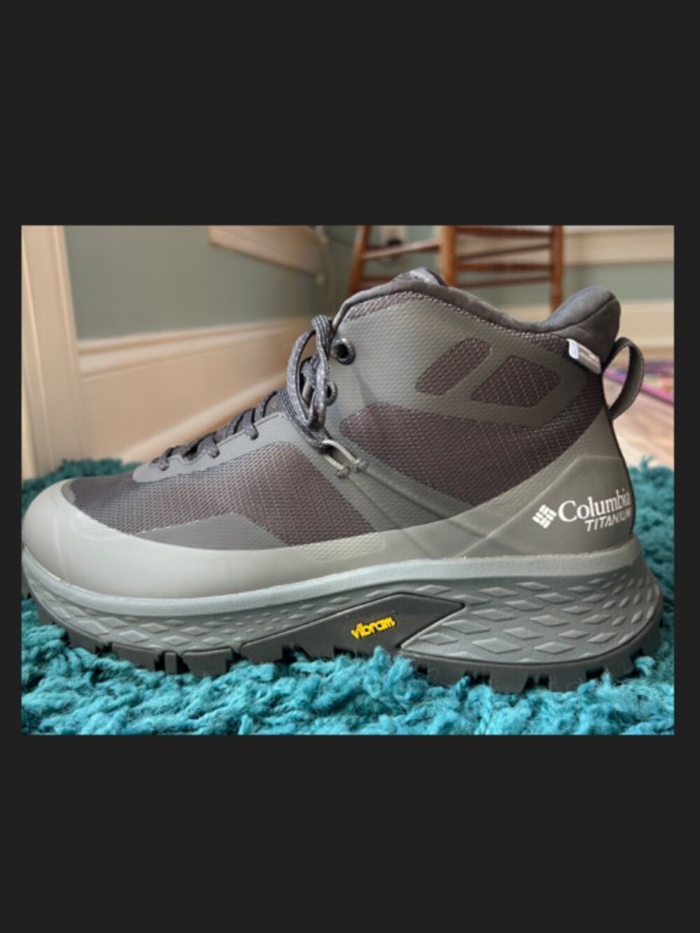 Columbia Wmn’s Tellurix Titanium OutDry Waterproof Mid Shoe–Size 10.5–New In Box
